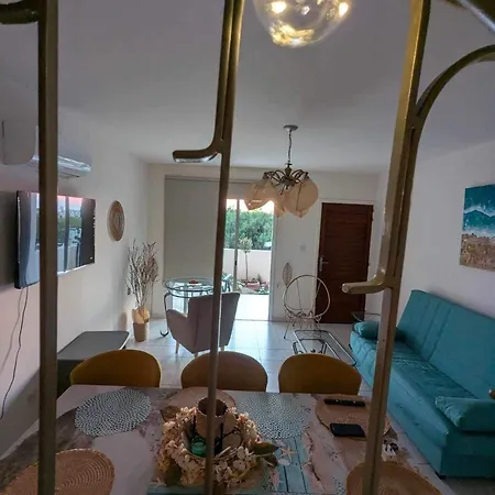 Arting Sea-a Dog Friendly House Vakantiehuis Klorakas