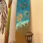 Arting Sea-a Dog Friendly House *